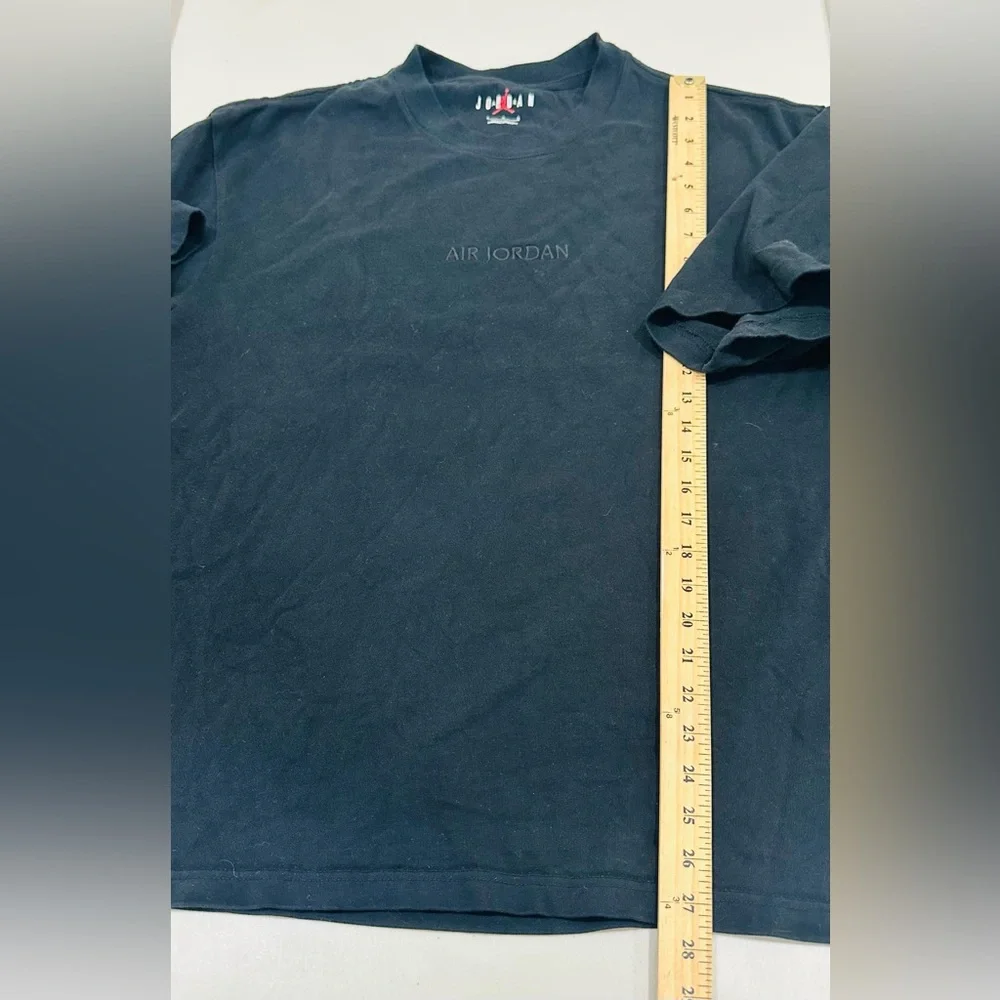 AIR‎ JORDAN Men’s Size L Black T-Shirt Pullover Tee Reg Fit